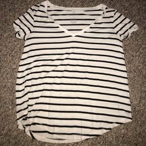 American eagle t shirt